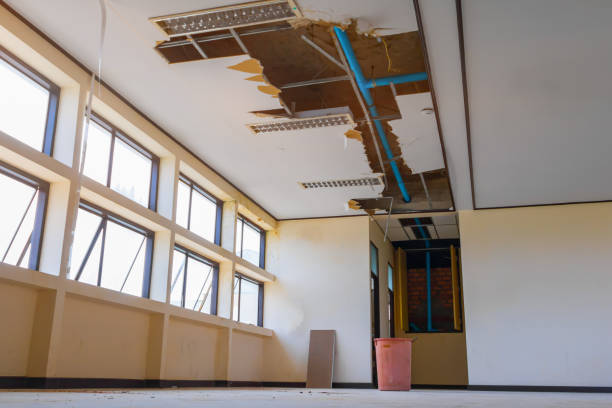 Water damage restoration process in Barbourmeade, KY